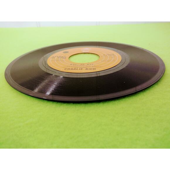 Charlie Rich - Why Oh Why / I Love My Friend - 1974 - 45rpm Vinyl Record‎ Single - Picture 3 of 5